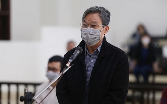 被告人阮北山在法庭上回答審判長問案。（圖源：申煌）