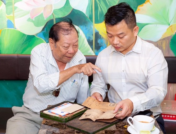 鐵盒裡的華人故事 ảnh 1