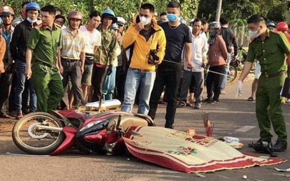 車禍現場，兩人當場死亡。（圖源：交通報）