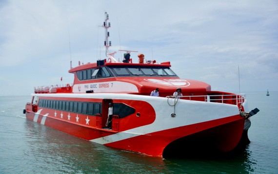 圖為一艘旅遊高速汽艇。（圖源：互聯網）