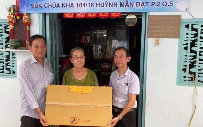 第五郡第二坊為華人修葺房子 ảnh 1