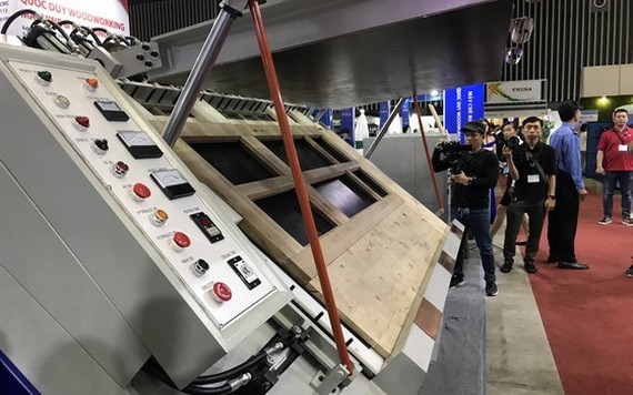 木器產業須投資現代加工技術以提高商品質量。