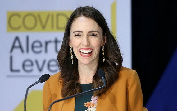 新西蘭總理阿德恩宣佈，從8日午夜起，新西蘭全國將進入1級警報階段。（圖源：Getty Images）