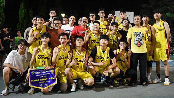 新平郡男子隊奪得16－18年齡男子組冠軍。