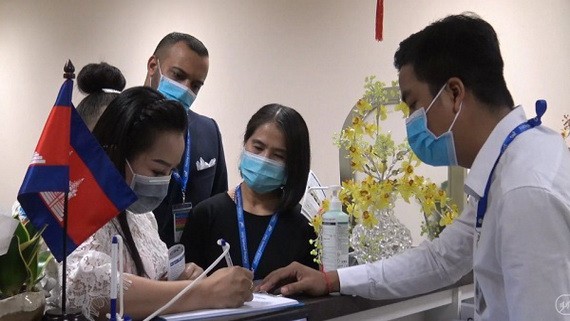 市疾控中心已勸喻各家醫療單位，其中包括各家小診所、私營診所和民眾繼續提高警惕以及早發現非法入境場合。（示意圖源：白楊）