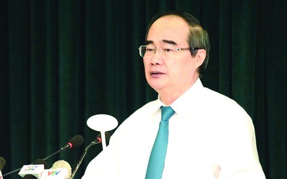 市委書記阮善仁。