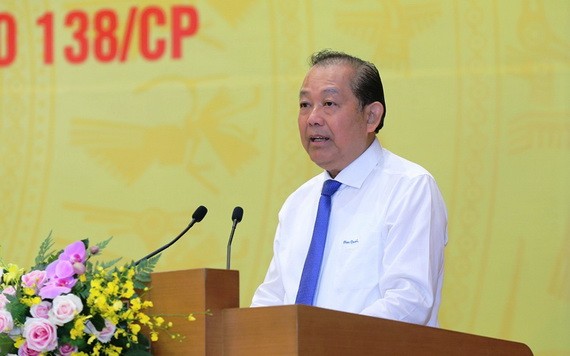 黨中央政治局委員、政府常務副總理、138指委會及389指委會主任張和平主持會議並發表講話。（圖源：黎山）