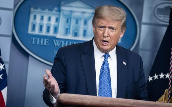 7月22日，美國總統特朗普表示美國“可能”“隨時”關閉更多中國駐美外交機構。（圖源：彭博社）