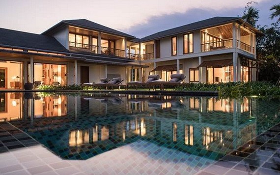 每棟別墅都面向泳池。（圖源：Azerai）