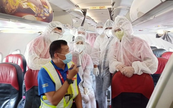 飛行團作好防疫措施。