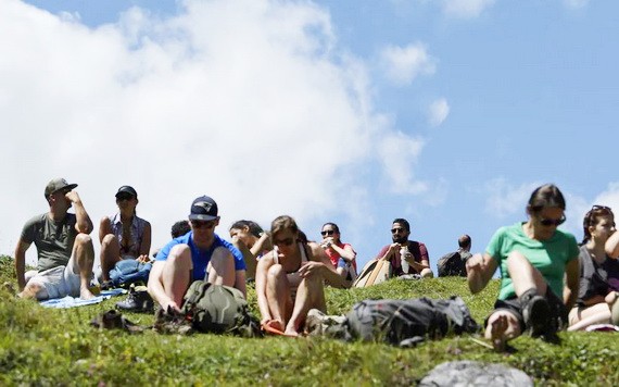 英國政府官員表示，從本月28日開始，警方將對非法集會的組織者處以1萬英鎊的高額罰款。（示意圖源：互聯網）