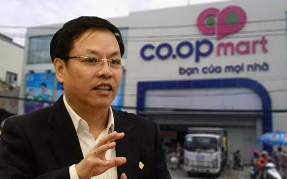 西貢商業聯合合作社董事長葉勇因未完成首長責任而辭職。（圖源：詩慧）