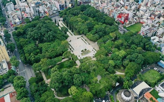 11年過去了，但黎文八公園地下存車場仍未形成，按之前的規劃，公園獲准 使用部分面積作為摩托車存車場。