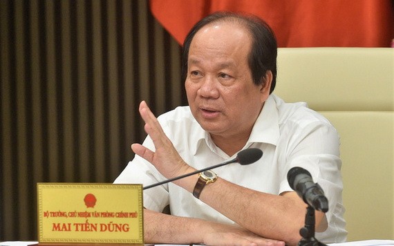 政府辦公廳主任、部長梅進勇主持會議。（圖源：Chinhphu.vn）