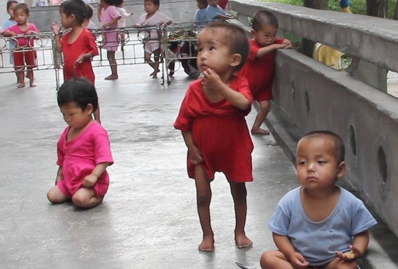 每百名兒童中有25名兒童因營養不良患矮小症。（示意圖源：N.H）