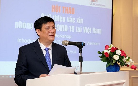 衛生部代部長阮清隆在研討會上發言。（圖源：衛生部）