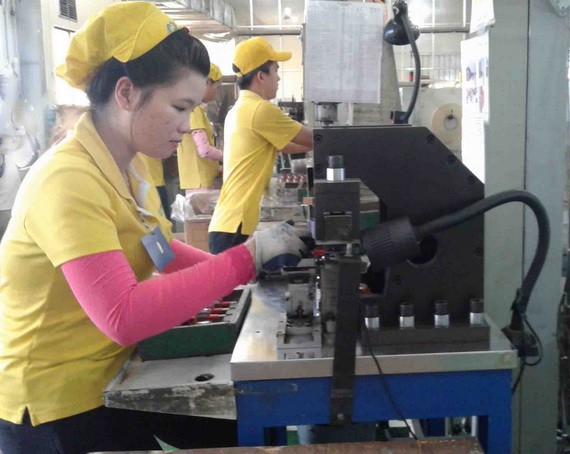 機器行業有助於促進發展越、印合作關係的發展。