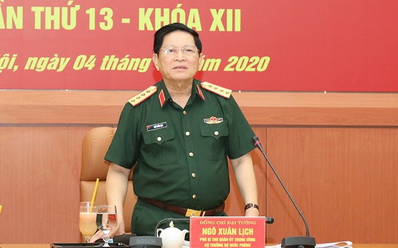 國防部長吳春歷大將主持會議並發表講話。（圖源：阮鵬）