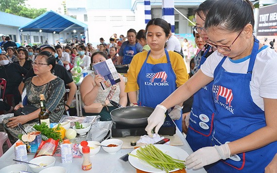 “婦女全能”交流活動現場。（圖源：H. Hải）