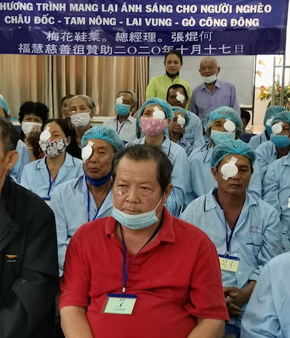 獲免費施白內障手術的貧窮患者。