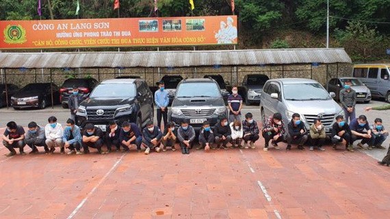 非法入境的20名外籍人員被查獲。（圖源：明海）