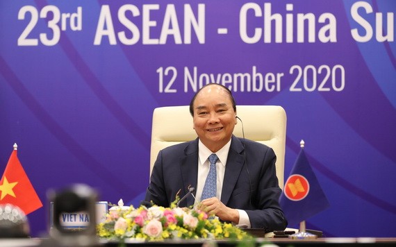 政府總理阮春福主持第二十三次東盟——中國峰會。（圖源：越通社）　