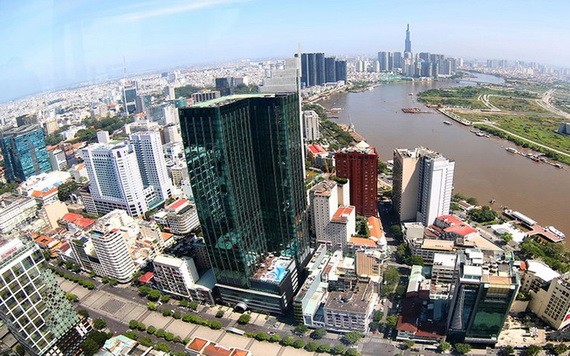 位於市中心的高層住房。