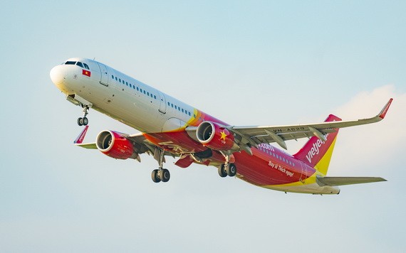 越捷航空加強開發運輸勞務。