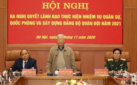 黨中央總書記、國家主席、中央軍委書記阮富仲(中)主持會議。（圖源：越通社）