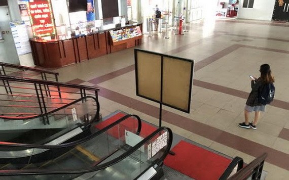 西貢火車站在本月中旬的寂寥景象。