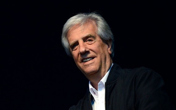 圖為烏拉圭東岸共和國原總統塔瓦雷‧巴斯克斯生前照。（圖源：AFP）