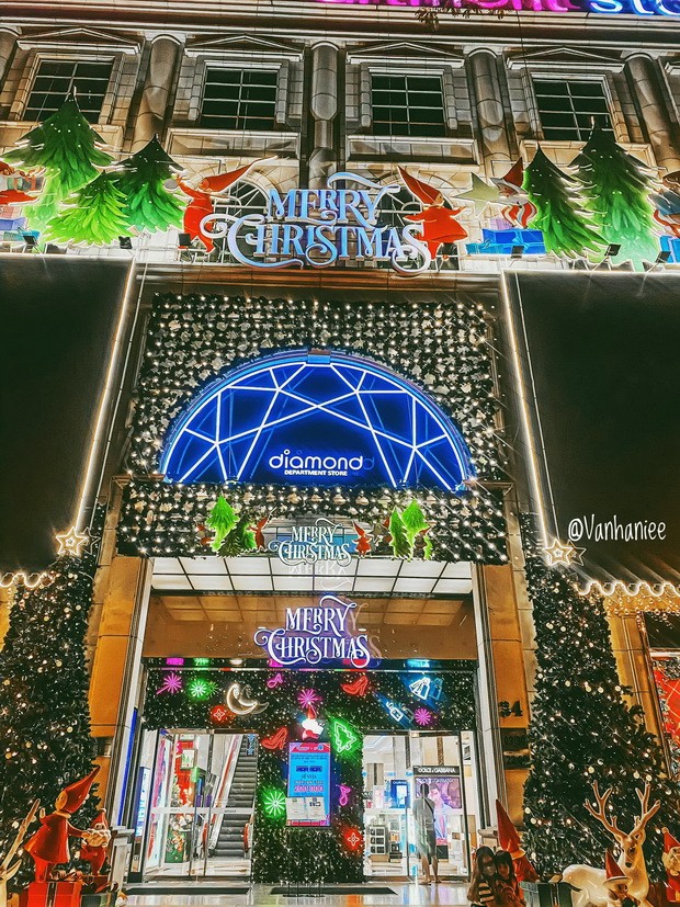 西貢聖誕節4個打卡地點 ảnh 1