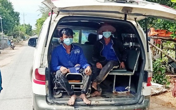 逃出隔離區的兩名男子終被尋獲並受重罰共1500萬元。（圖源：警方提供）