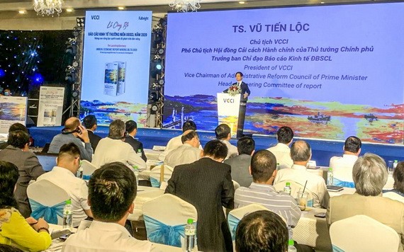 圖為“2020年度經濟報告-提高競爭能力取得可持續發展”公佈儀式現場。（圖源：南香）