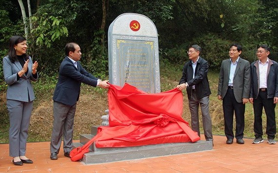 黨中央辦公廳的歷史遺蹟修繕項目揭牌儀式。（圖源：越通社）