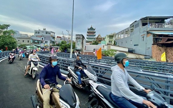 第十二郡安富東鋼橋已於2020年12月31日上午正式通車。（圖源：善安）