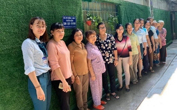 第五郡黎鴻鋒街209行巷獲公認文明清潔巷。