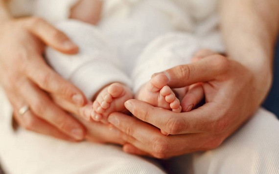 母親子宮頸癌致嬰孩染肺癌。（示意圖源：Pixabay）