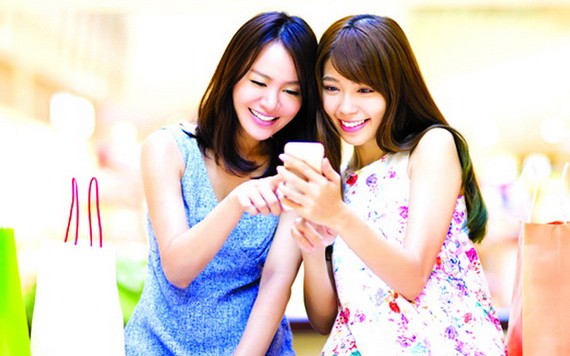 年輕人趨於在網上購物。