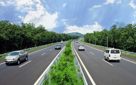 本市-隆城-油曳高速公路一瞥。（圖源：P.C）