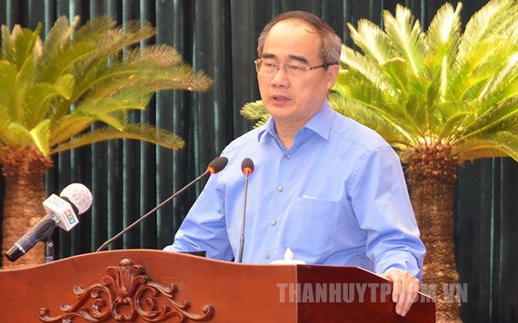 阮善仁同志在會上發表講話。（圖源：詩楊）