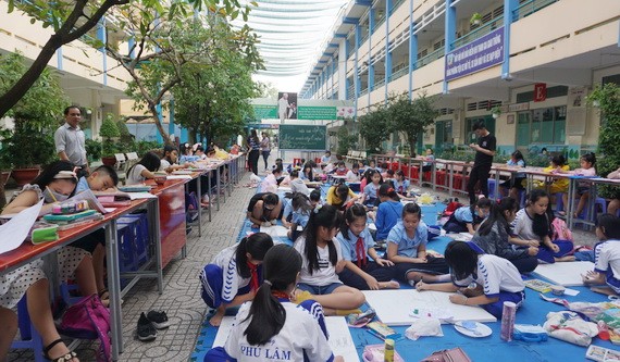 第六郡華人學生參加繪畫比賽