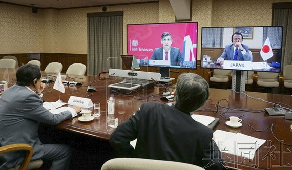七國集團視頻會議現場。（圖源：共同社）