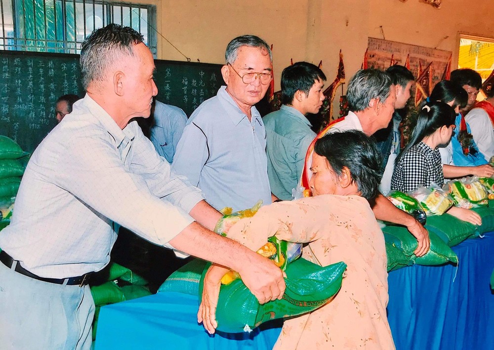 隆慶護國觀音廟極力資助教育與慈善事業 ảnh 2