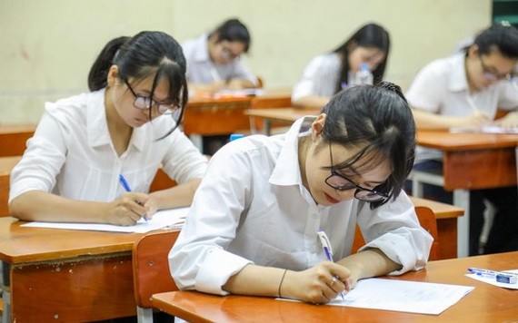 考場一瞥。（示意圖源：光福）