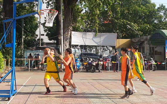 穗城會館贊助少兒籃球賽