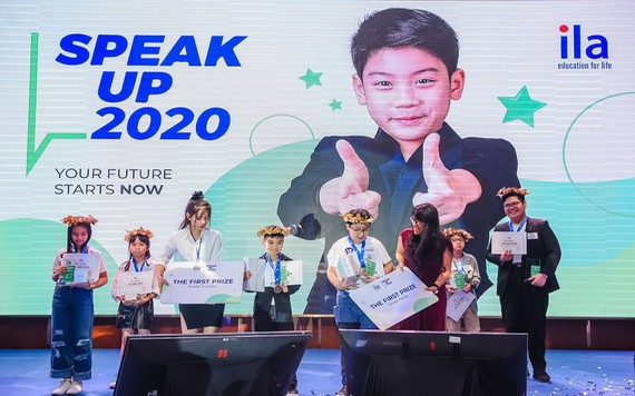 图片：ILA学生们自信地在大舞台闪亮