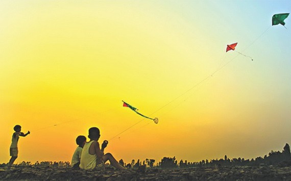 又是風箏飛滿天