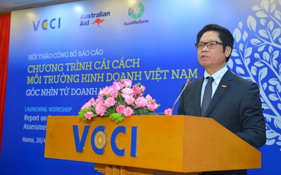 工商總會主席武進祿在會上發言。（圖源：冰珠）