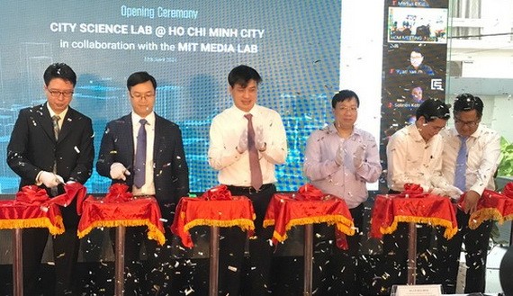 都市科學研究室成立